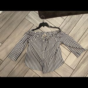 Madewell top. Woman small. Brand new with tags.